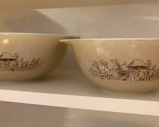 Two Pyrex Forest Fancy mixing bowls 1981-1986