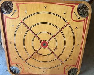 T vintage game board