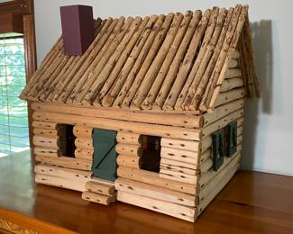 Model log cabin