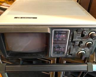 Vintage tv/radio