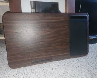 Lap desk