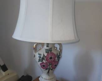 Qty 2 vintage lamps