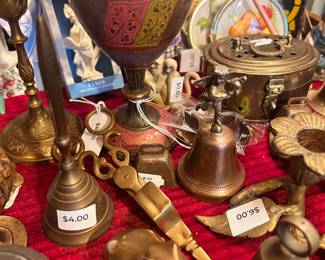 Several pieces of Brass