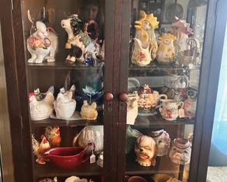 Pitchers, Vases, Canisters, Mugs, Steins,