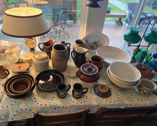 Stoneware, Bowls, Pitchers, Crocks, Mugs, Platters, Dicken's Days Mug