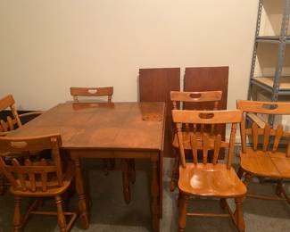 Willet Solid Wood Dining Table, Chairs, 2 Leafs