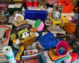 Look Close! Classic toys!
