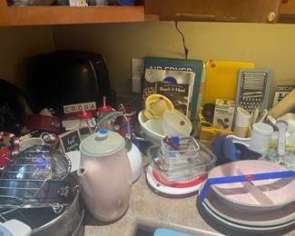 Tupperware and other useful things!