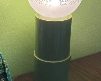 Lawrence Peabody globe table lamp.