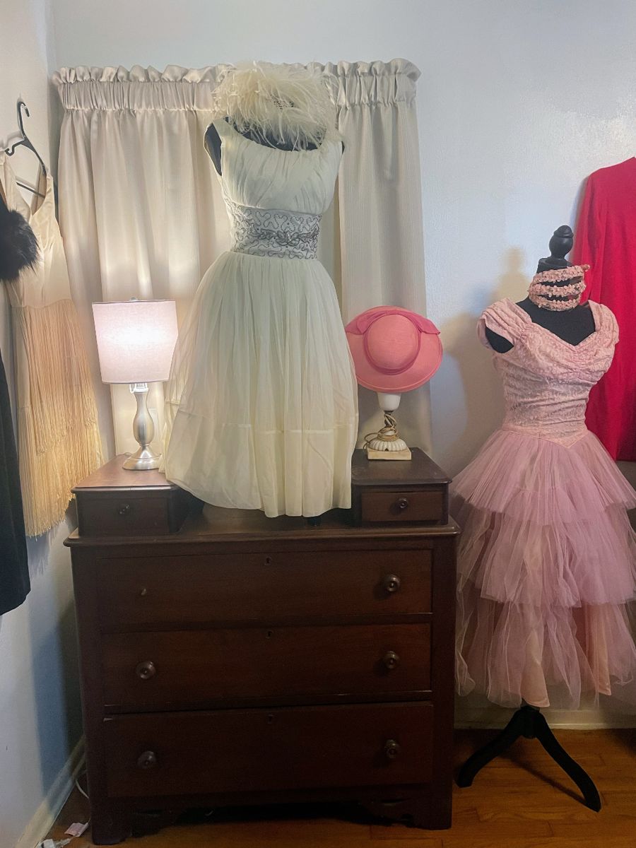 Gorgeous Vintage clothing