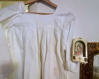 Childs Alter uniform