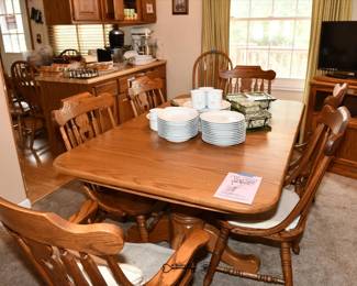 069Dining Room