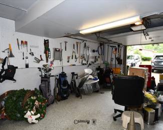 558Garage