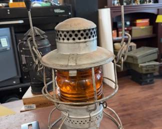 Railroad lantern