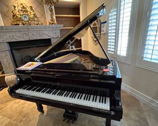 Young Chang Grand Piano G-175 Polished Mahogany approximately 5' 9"