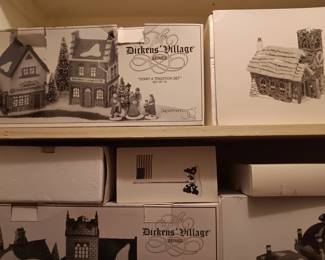 Dickens Villages. Dept. 56