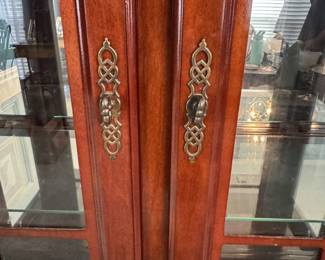 Antique gold finishes
