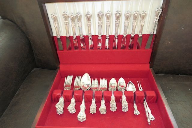 Lovely Sterling Silver Towle "Old Colonial" Flatware Set