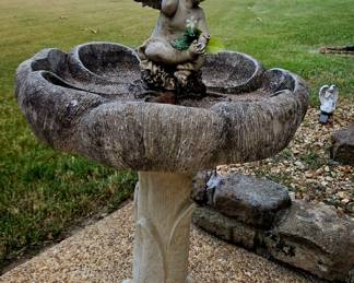 Bird bath