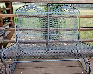 Rod iron 2 seater