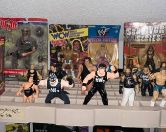 Wrestling Figurines; GI Joe Army Ranger Saws Gunner