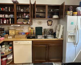 Kitchen Items **Fridge NOT for Sale**