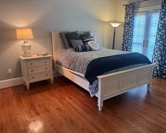Raymour & Flanigan Somerset Queen Bed (Headboard - 57-1/2"H x 67-1/2"W / Footboard - 27"H) with Raymour & Flanigan Somerset 3 Drawer / 1 Surface Pull End Table (18"D x 30"W x 32"H)
