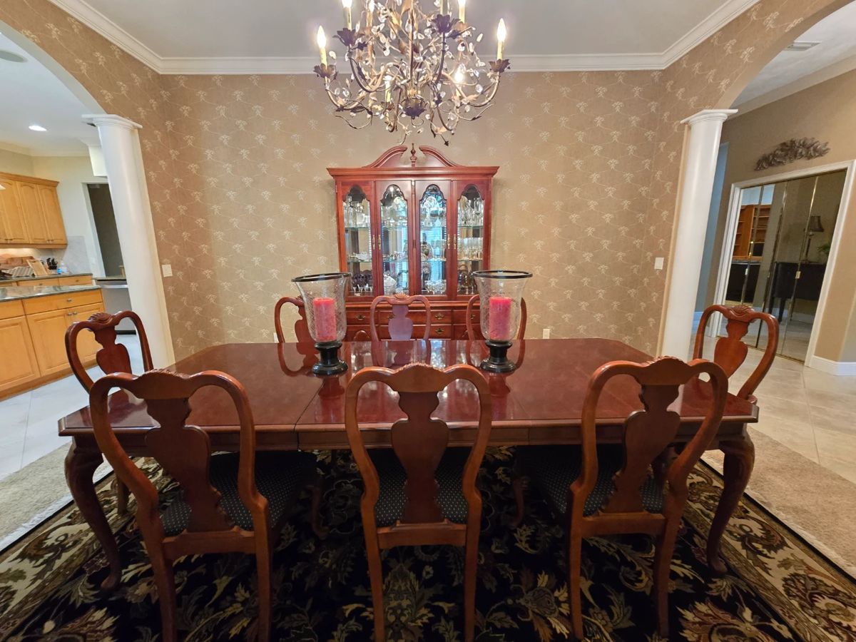 Stanley Dining Room Furniture