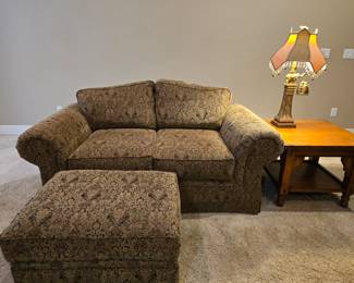 Norwalk loveseat & ottoman