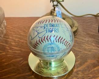 1960’s Detroit Tigers team signed baseball