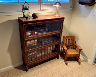 Globe Wernicke barrister bookcase with leaded glass
