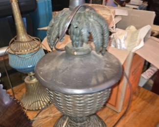 Bahama style lamp