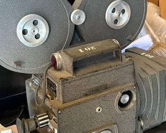 PROJECTOR