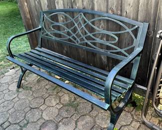 OUTDOOR BENCH