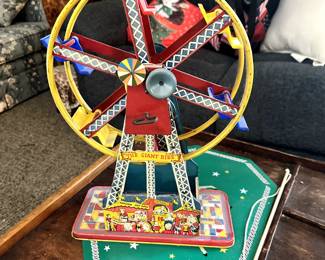 VINTAGE 1950S THE GIANT RIDE WIND UP FERRIS WHEEL
