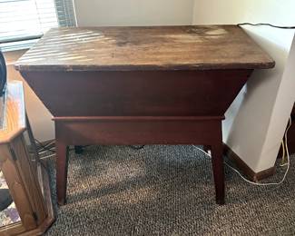 FURNITURE ANTIQUE STOARGE TABLE