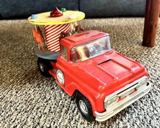 VINTAGE BUDDY L MERRYGOROUND TRUCK