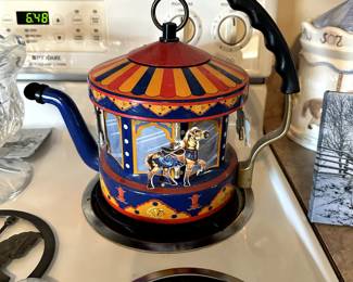 KAMENSTEIN WORLD OF MOTION CAROUSEL TEA KETTLE