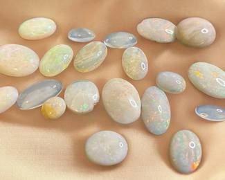 Loose Cabochon Opals