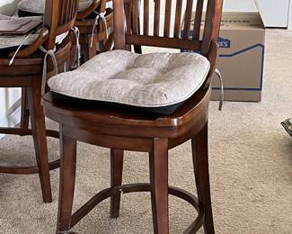 6 American Heritage wooden bar stools. 25.00 each.