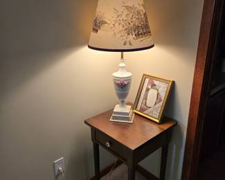 Sheraton Style Table with Single Drawer; Decorative Table Lamp