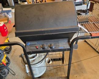 American Select 500 Series Propane Grille with Tank & Grilling Accessories