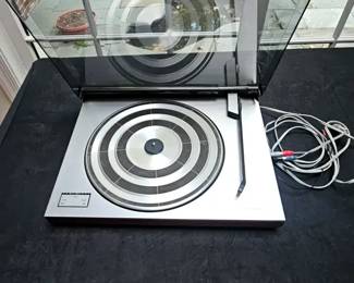 Vintage Silver Turntable - Bang & Olufsen B&O Beogram 2400