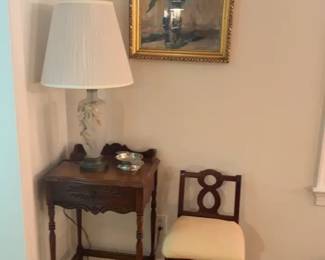 Vintage Floral Table Lamp with Shade
