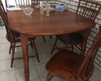 Dining set with 4 chairs
