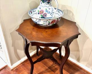 Octagon Table