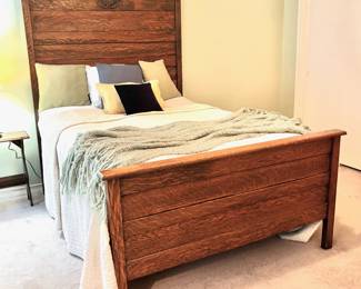 Victorian High Back Bed