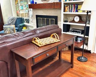 Sofa Table, Books