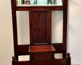 Hall Tree W/Umbrella Stands