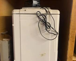 Coleman fridge